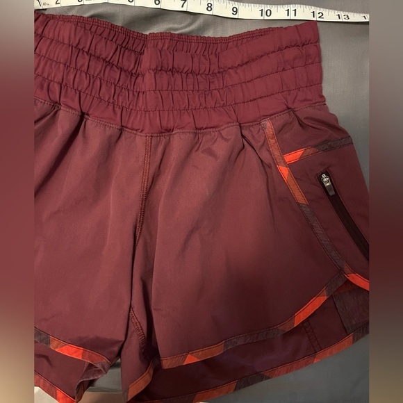 Lululemon Vintage Tracker Short Yama Check Flaming Tomato Rust Plaid - Picture 3 of 6